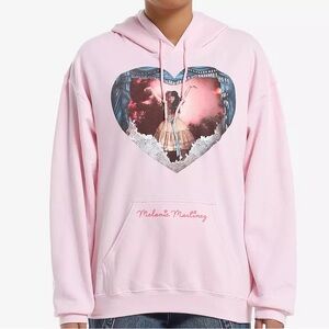 Melanie Martinez Heart Portrait Hoodie‎ Hot Topic Portals Crybaby K12